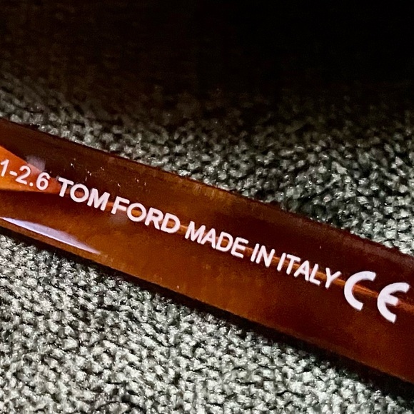 Tom Ford “Amarra” Sunglasses - Picture 5 of 9